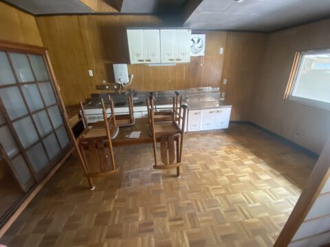 detached 御所市名柄