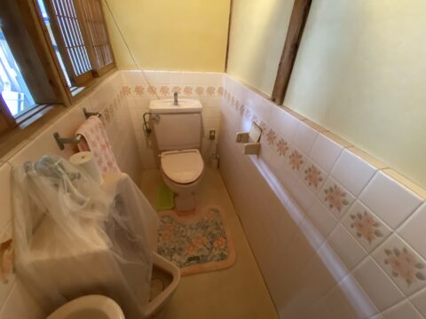 detached 御所市名柄